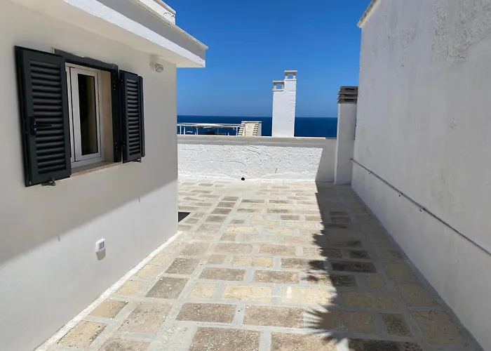Tra Cielo E Mare Polignano a Mare